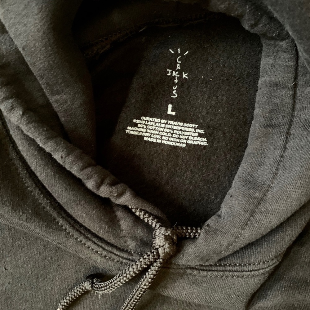 Travis Scott Jackboys Cracked Hoodie - Picture 7 of 14
